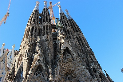 121120 Gaudi med Sagrada Familia - Ja Pedrera og Casa Batillo